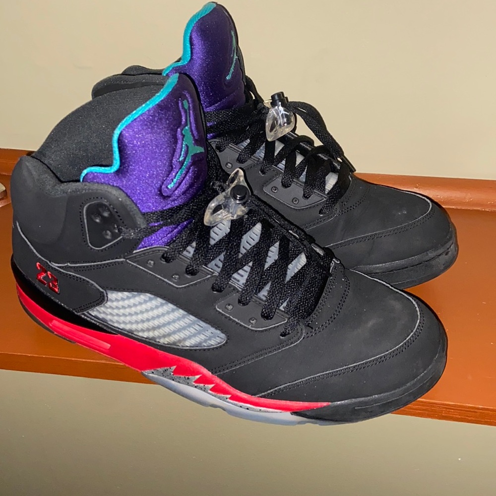 Retro Jordan 5 “Top 3” colorway